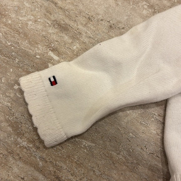 Tommy Hilfiger Baby Girl White Sweater size 3-6 months - Picture 4 of 4